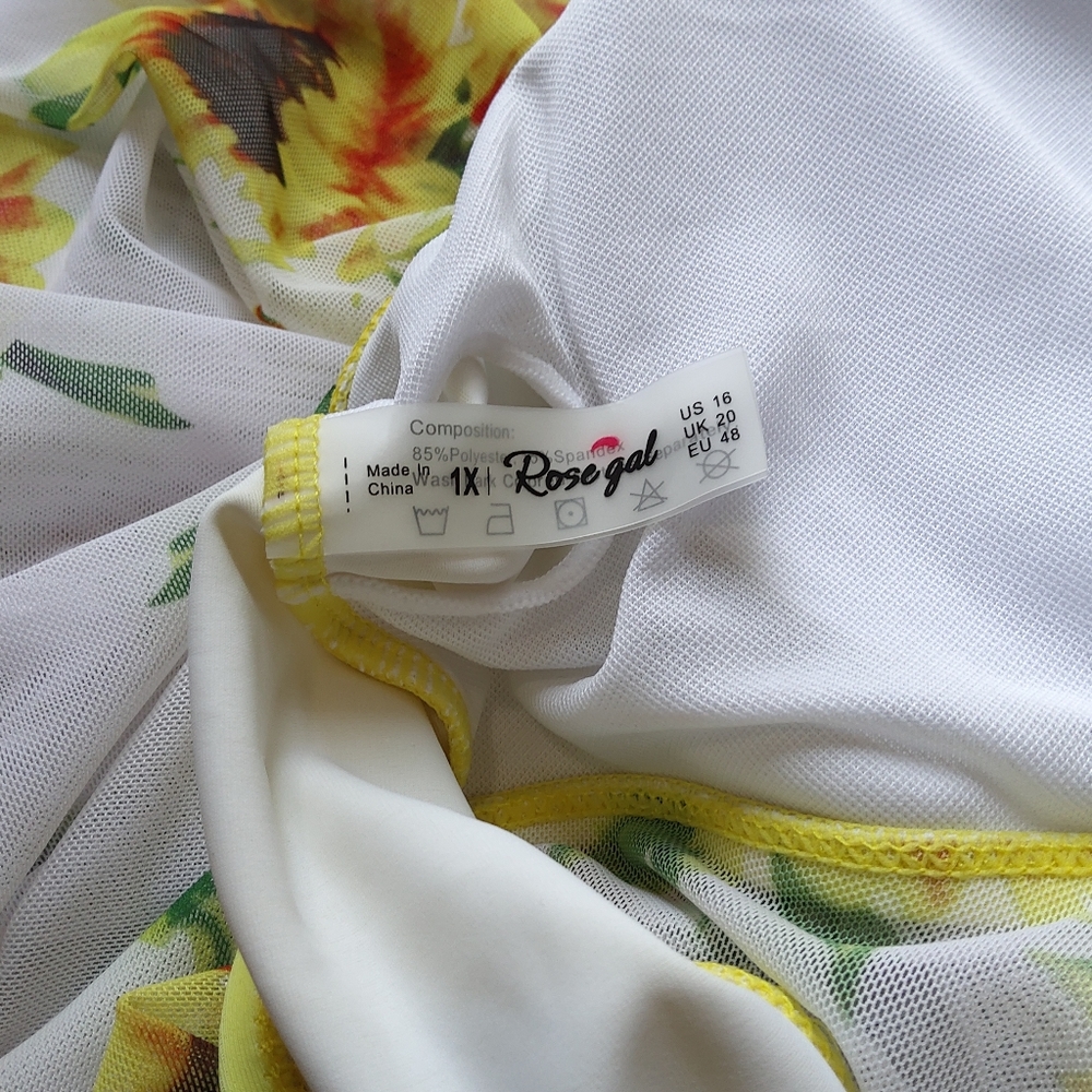 RoseGal Women's Sunflower Swim Top NWOT - 1X/16 - Picture 7 of 9